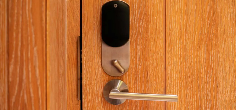 Automatic Locking Door Knob Chino Hills